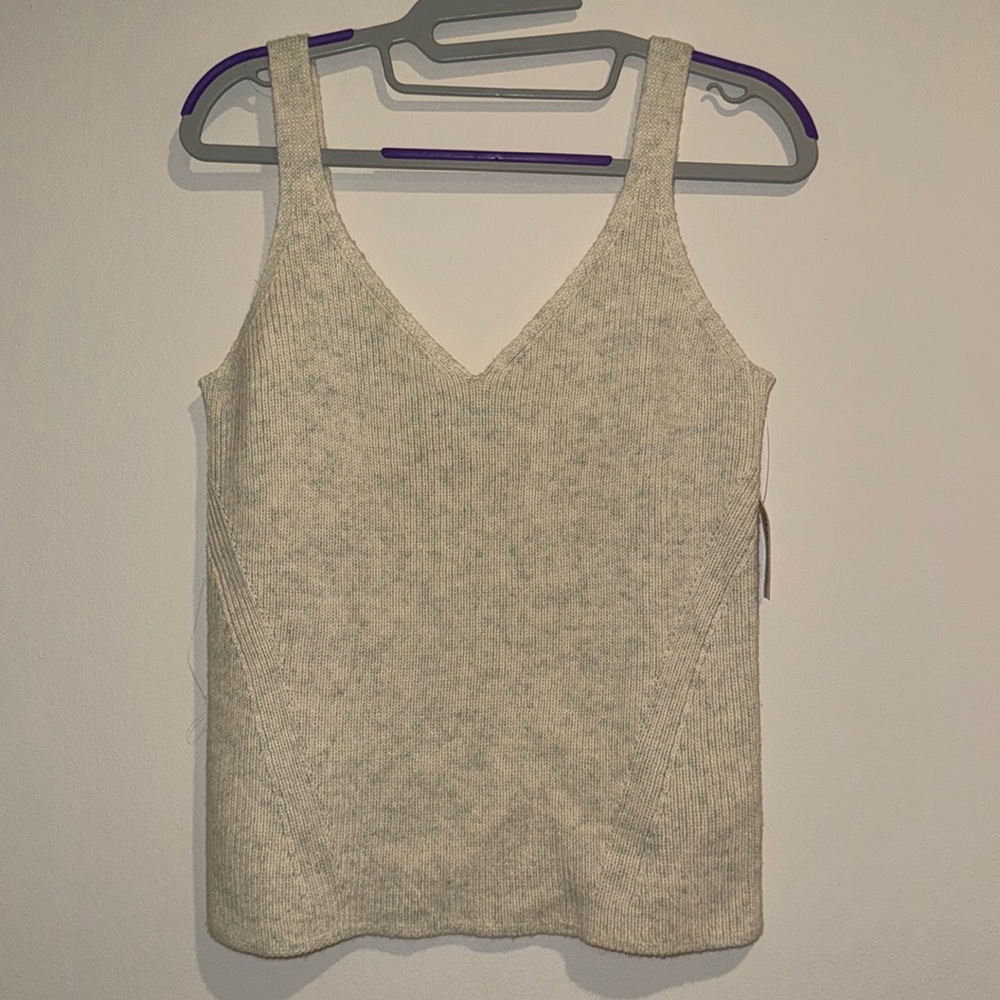 Wool Tank